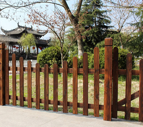别墅庭院防腐木栅栏围墙 三种款式 可定制
